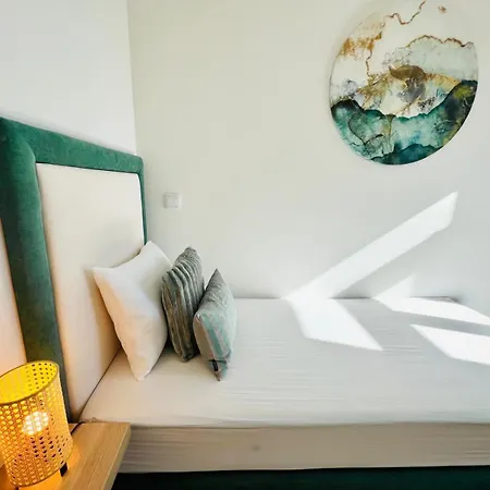 Ata Chic Flats Executive