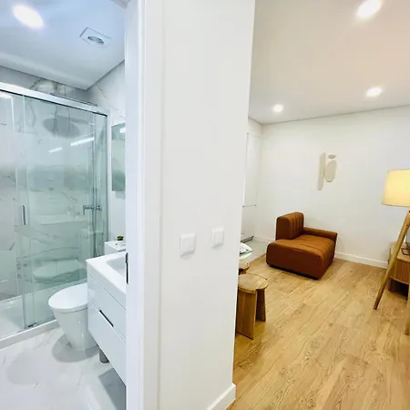 Ata Chic Flats Executive *